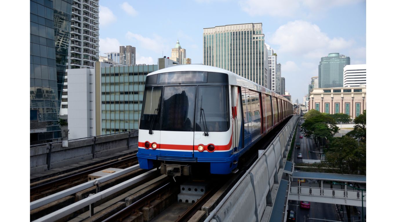 train bangkok